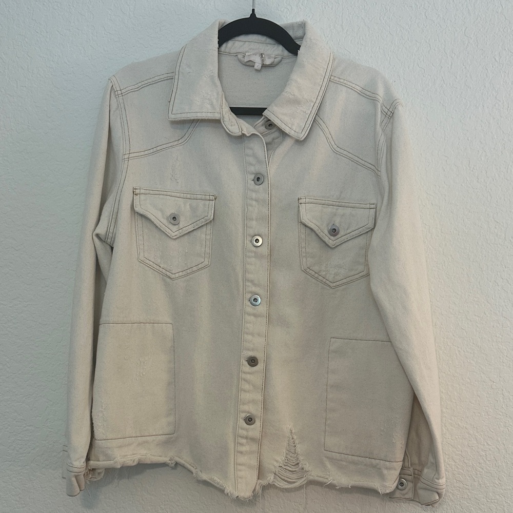 entro Cream Button-Up Denim Jacket with Patch Pockets